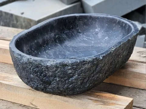 Рукомийник з лабрадориту 60×40